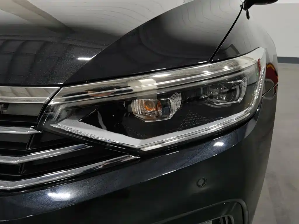 Volkswagen Magotan — миниатюра 7