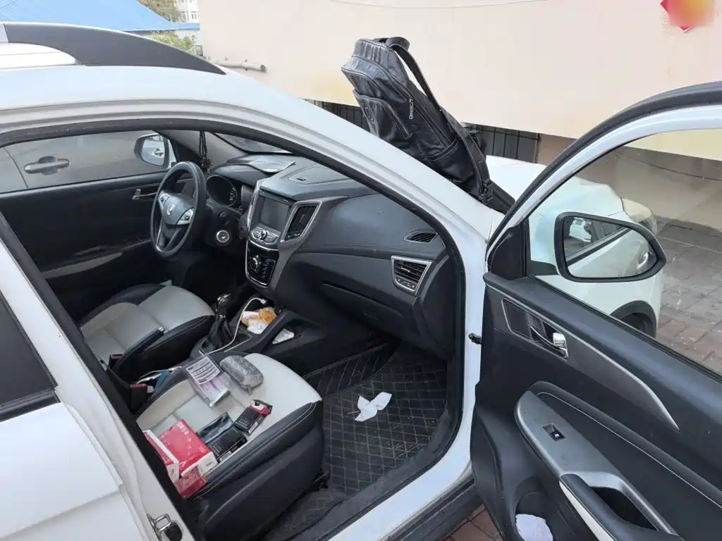 Changan CS35 — миниатюра 19