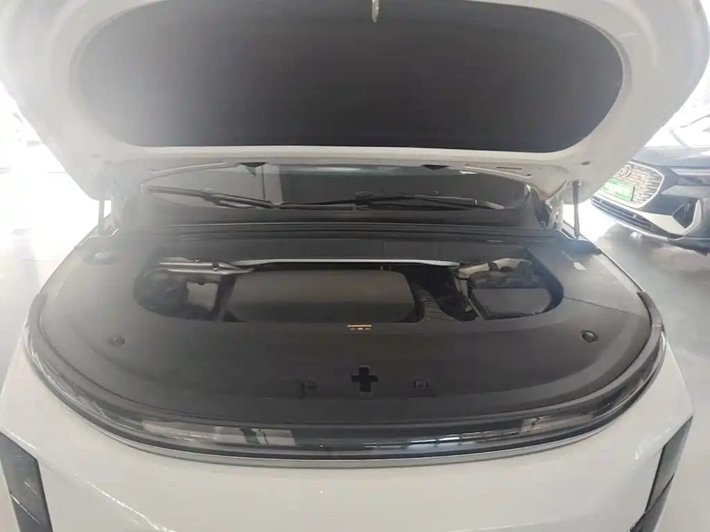 Li Auto Li L6 — миниатюра 20