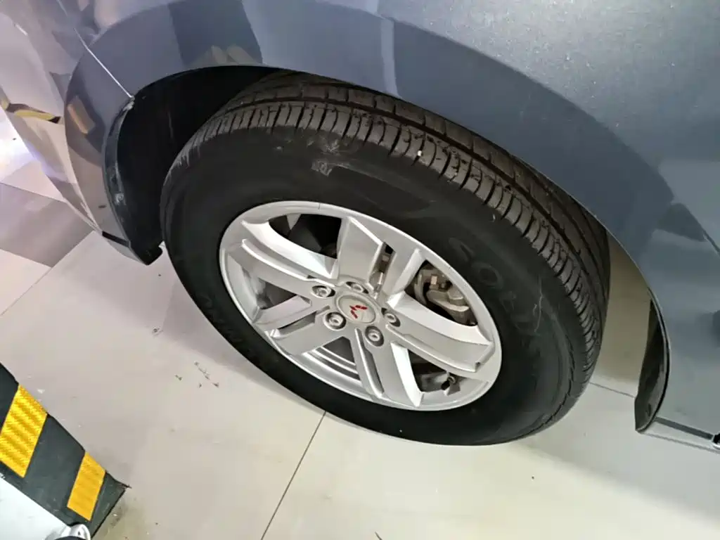 Wuling Hongguang PLUS — миниатюра 23