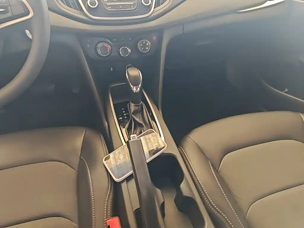 Chevrolet Cavalier — миниатюра 14