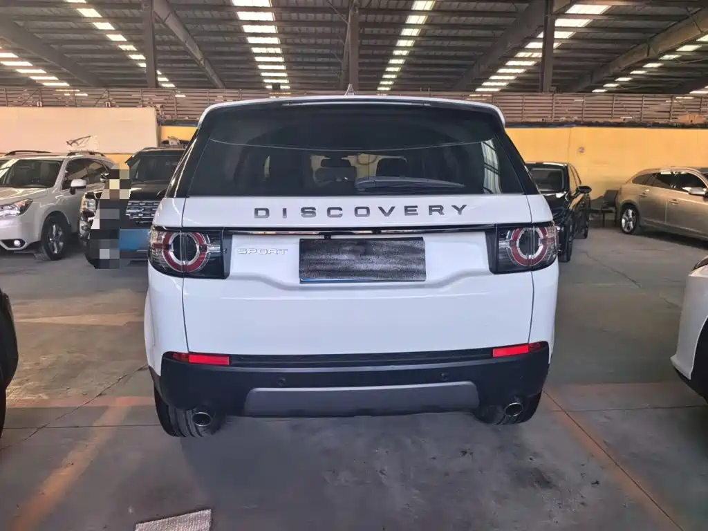 Land Rover Discovery Sport — миниатюра 8
