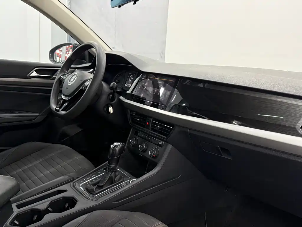 Volkswagen Lavida — миниатюра 10