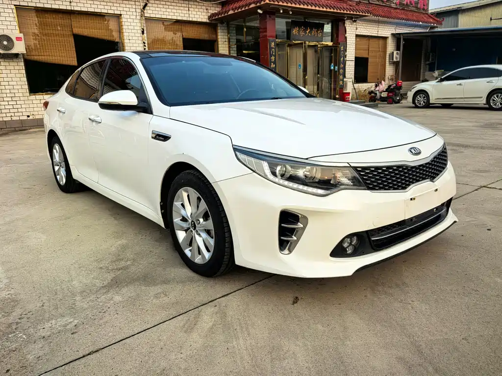 Kia K5 — миниатюра 3
