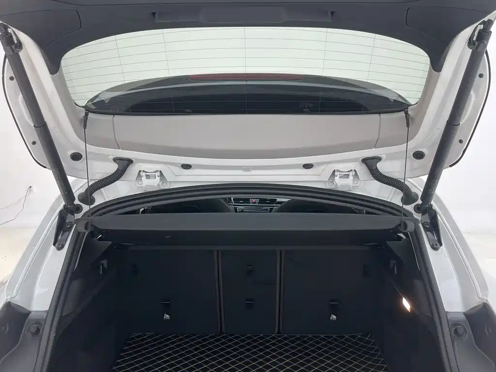 BMW X2 — миниатюра 26