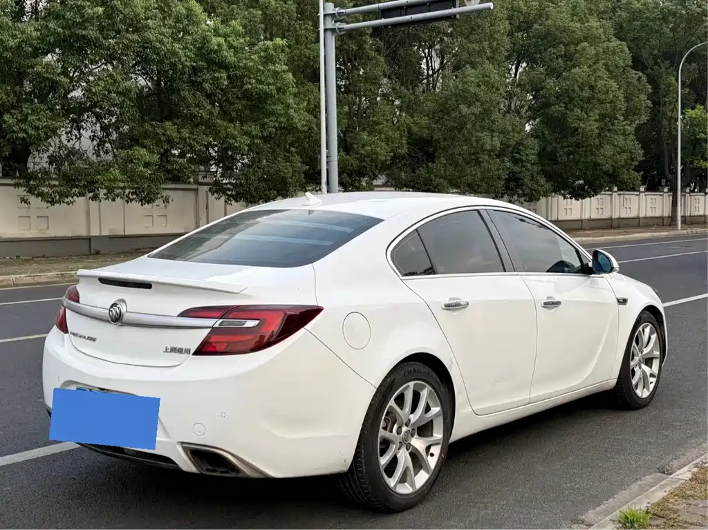 Buick Regal — миниатюра 4