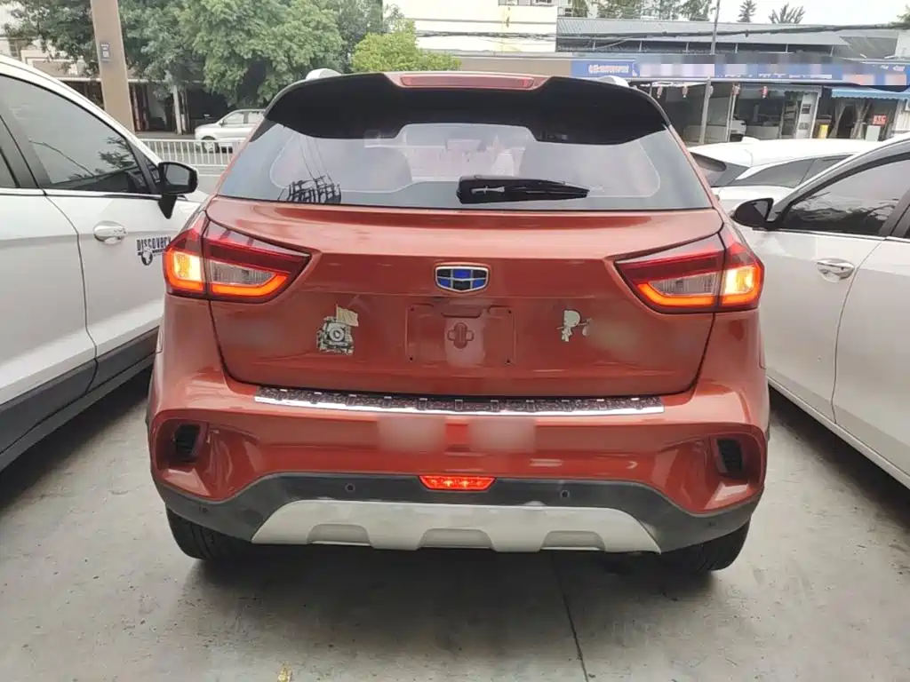 Geely Vision X3 — миниатюра 6
