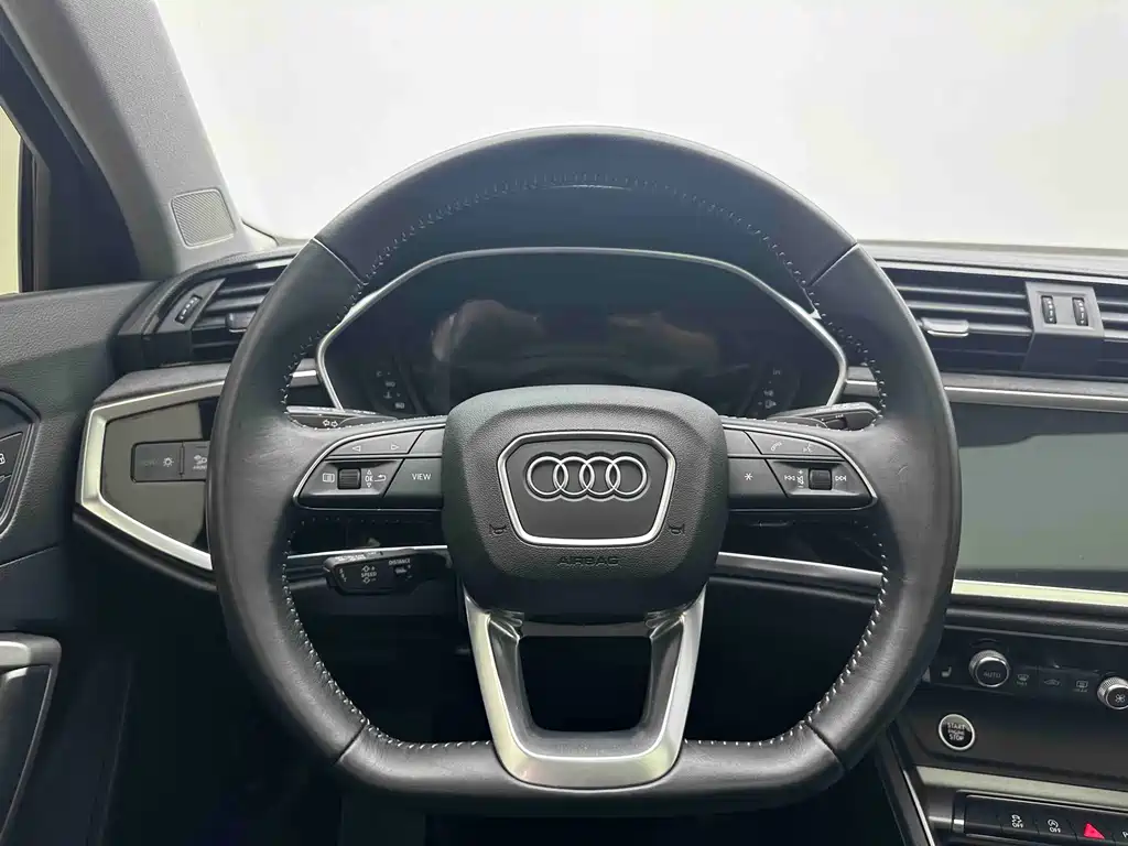 Audi Q3 — миниатюра 17
