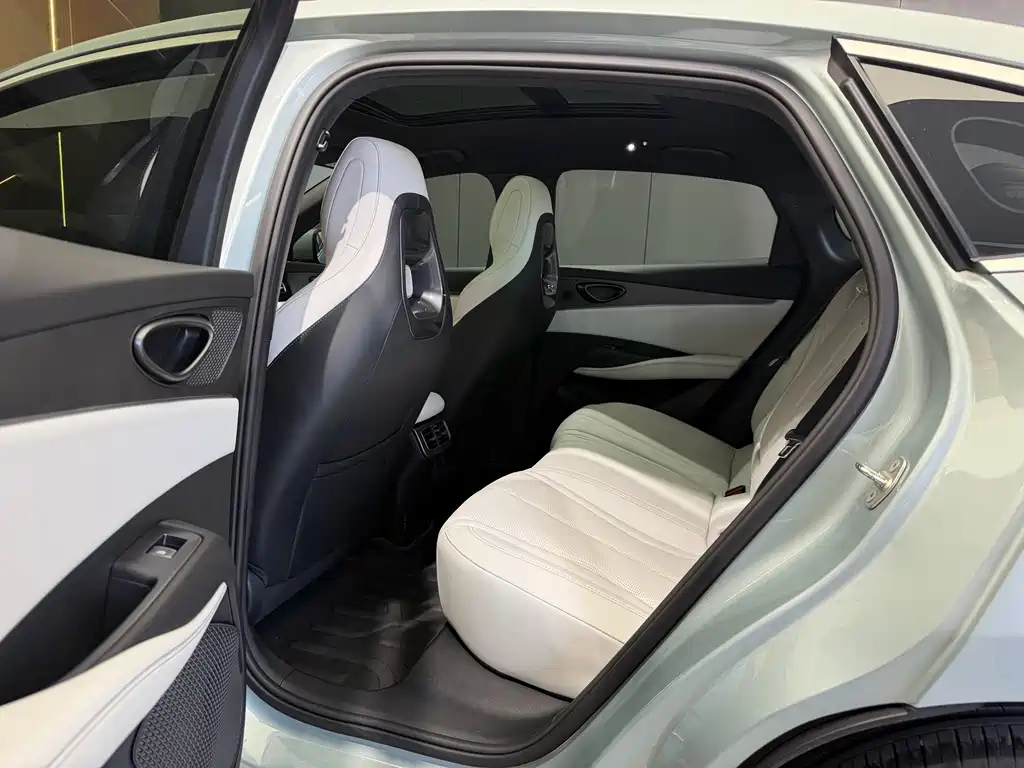 BYD Seal 06 — миниатюра 9