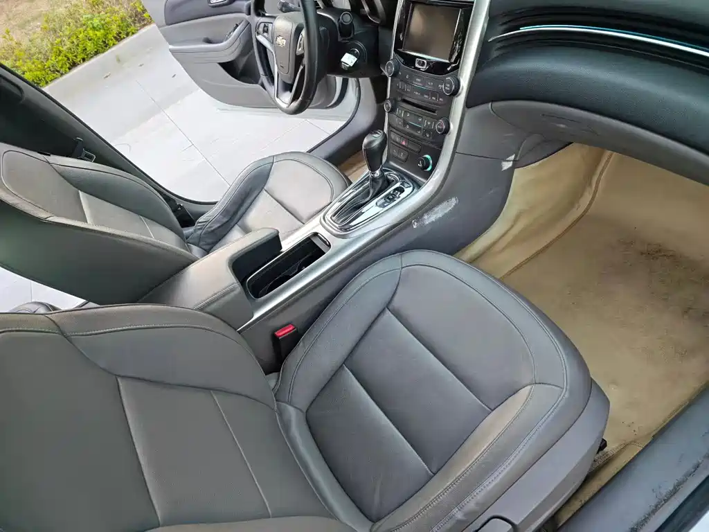 Chevrolet Malibu — миниатюра 6