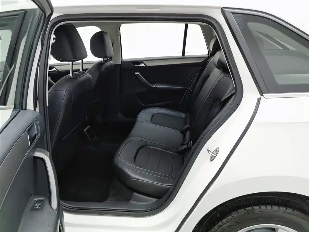 Skoda Rapid Spaceback — фотографии объявления, Фото 15