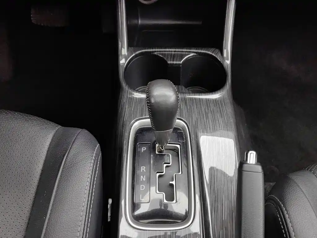 Mitsubishi Outlander — миниатюра 13