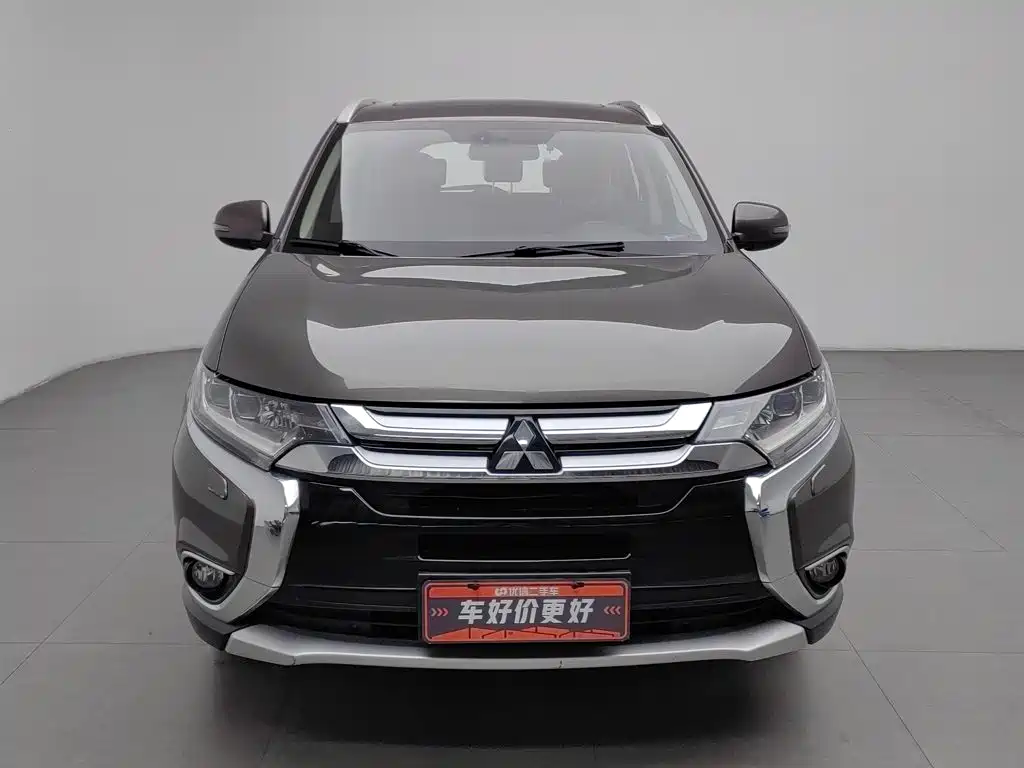 Mitsubishi Outlander — миниатюра 3