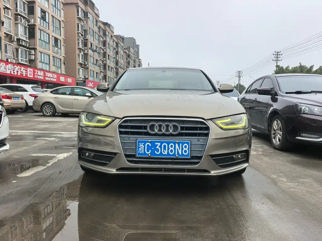 Audi A4L 2013