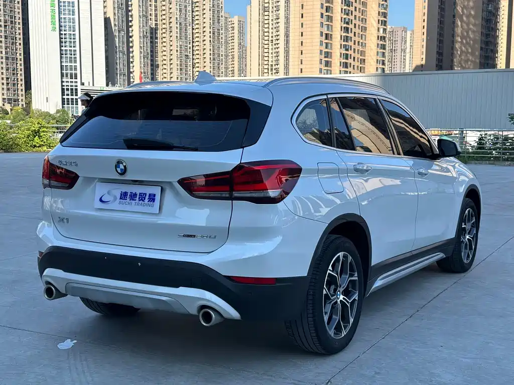 BMW X1 — миниатюра 6