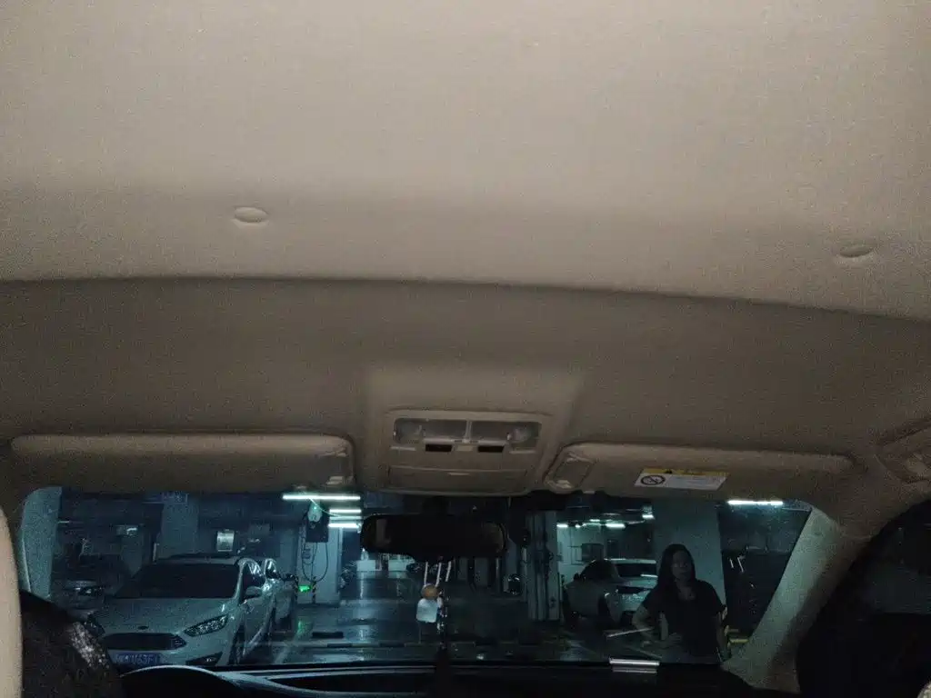 Toyota Highlander — миниатюра 14