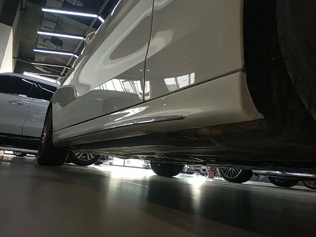 Mercedes-Benz C-Class — миниатюра 21