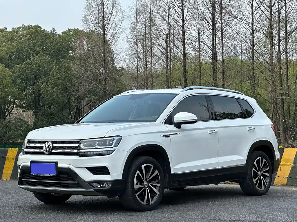 Volkswagen Tharu 2020