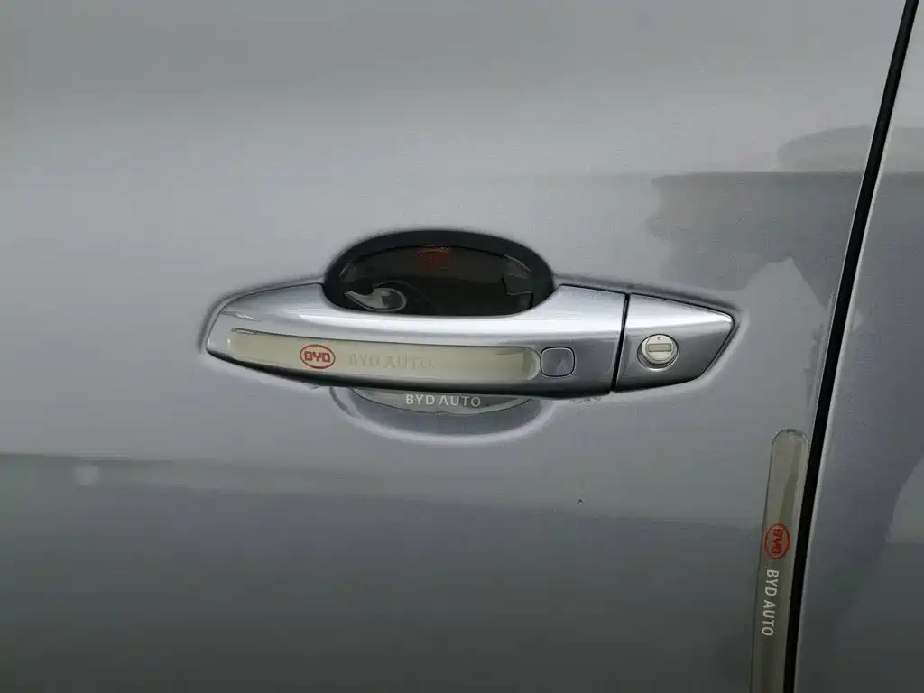 BYD Seal 05 DM-i — миниатюра 18