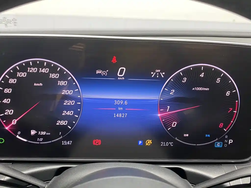 Mercedes-Benz C-Class — миниатюра 15