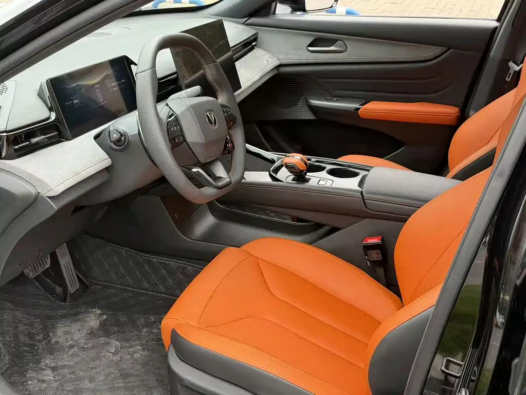 Changan UNI-V — миниатюра 14