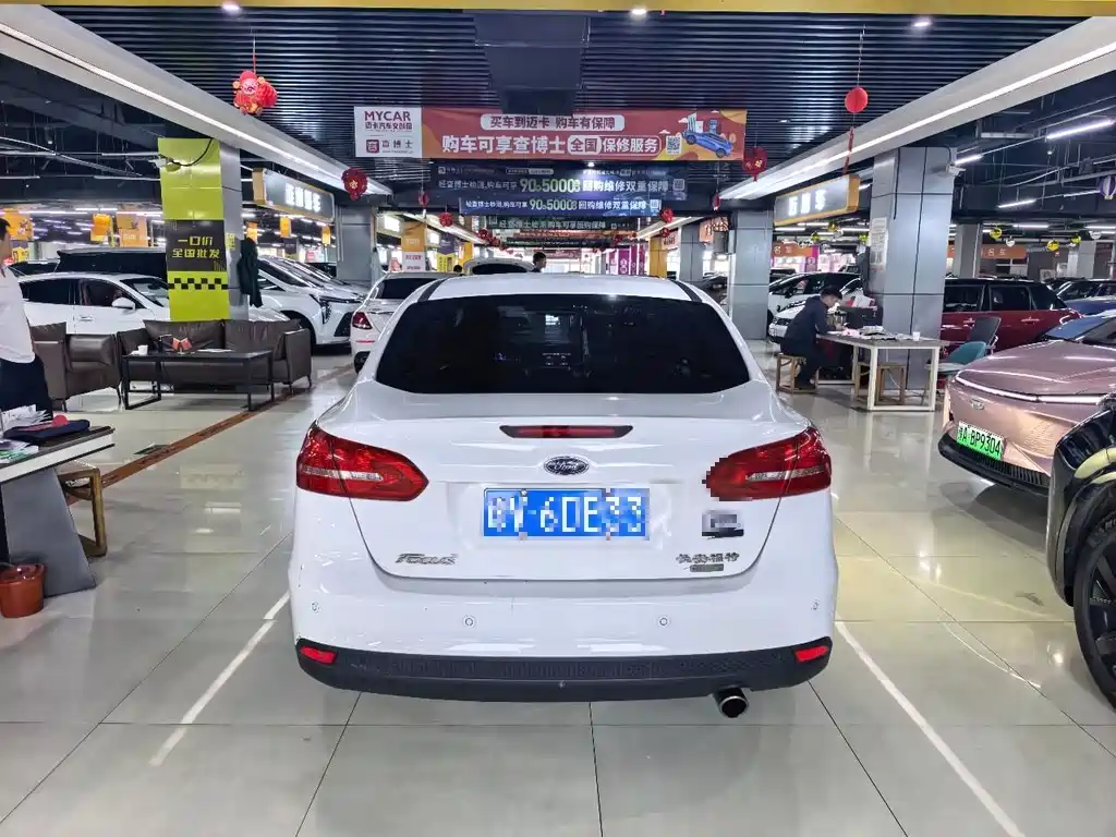 Ford Focus — миниатюра 9