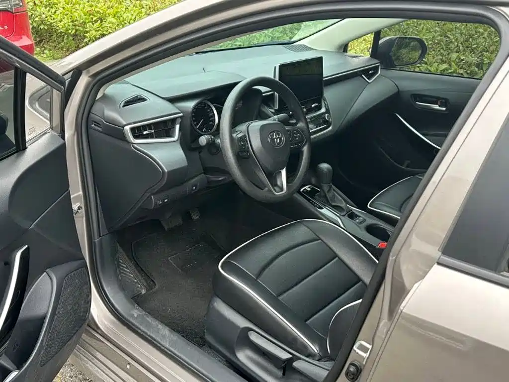 Toyota Corolla — миниатюра 4