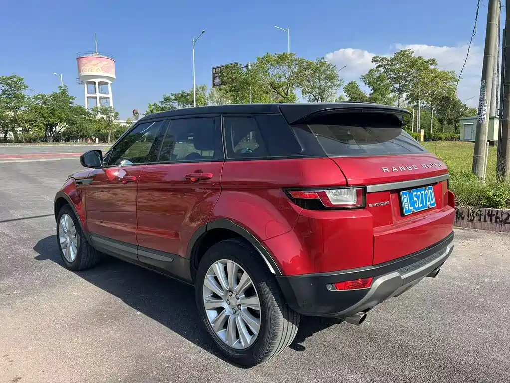 Land Rover Evoque — миниатюра 8