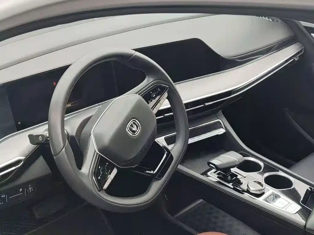 Changan Eado — миниатюра 5