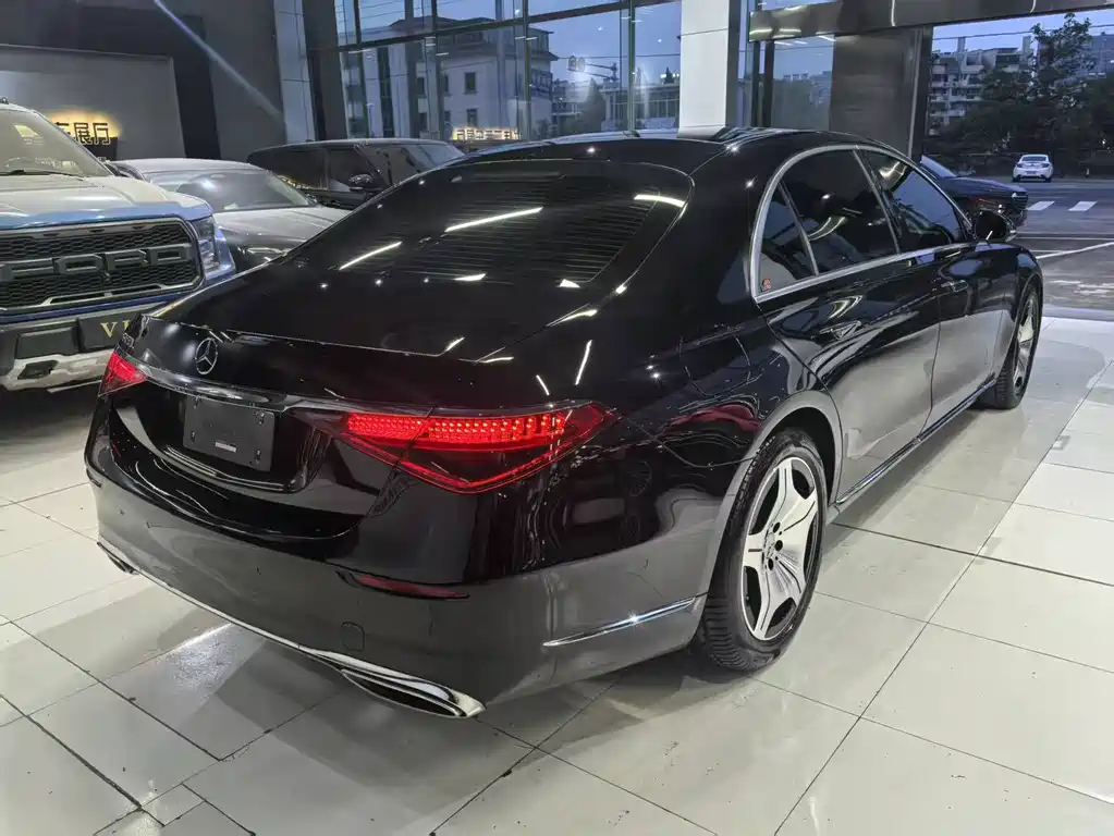 MERCEDES-BENZ S CLASS