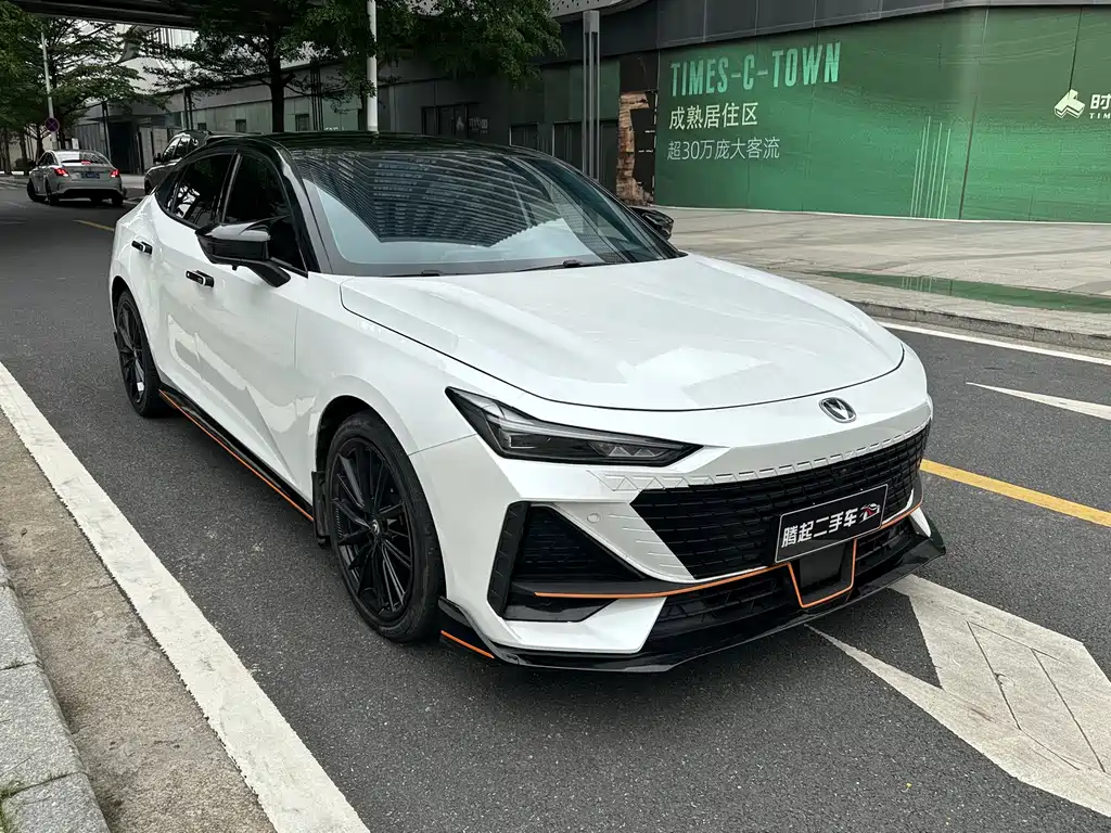 Changan UNI-V — миниатюра 3