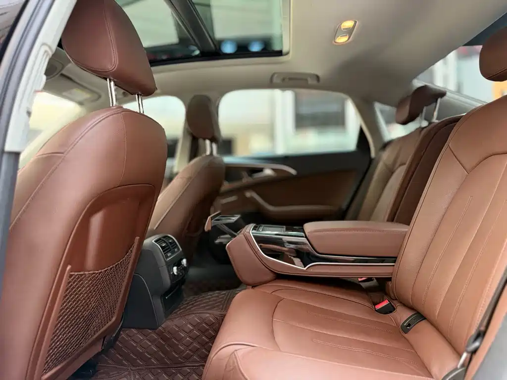Audi A6L — миниатюра 5