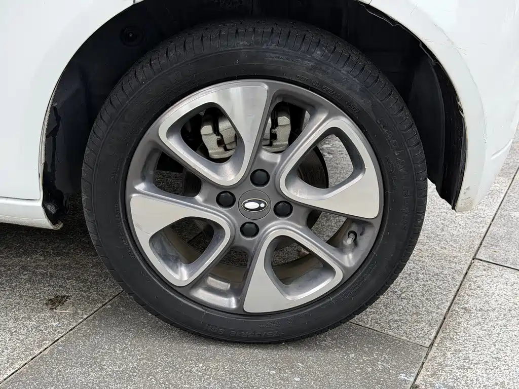 Ora Ora White Cat — миниатюра 14