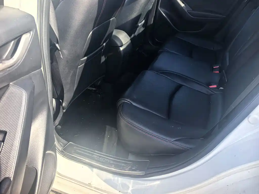 Mazda 3 Axela — миниатюра 11