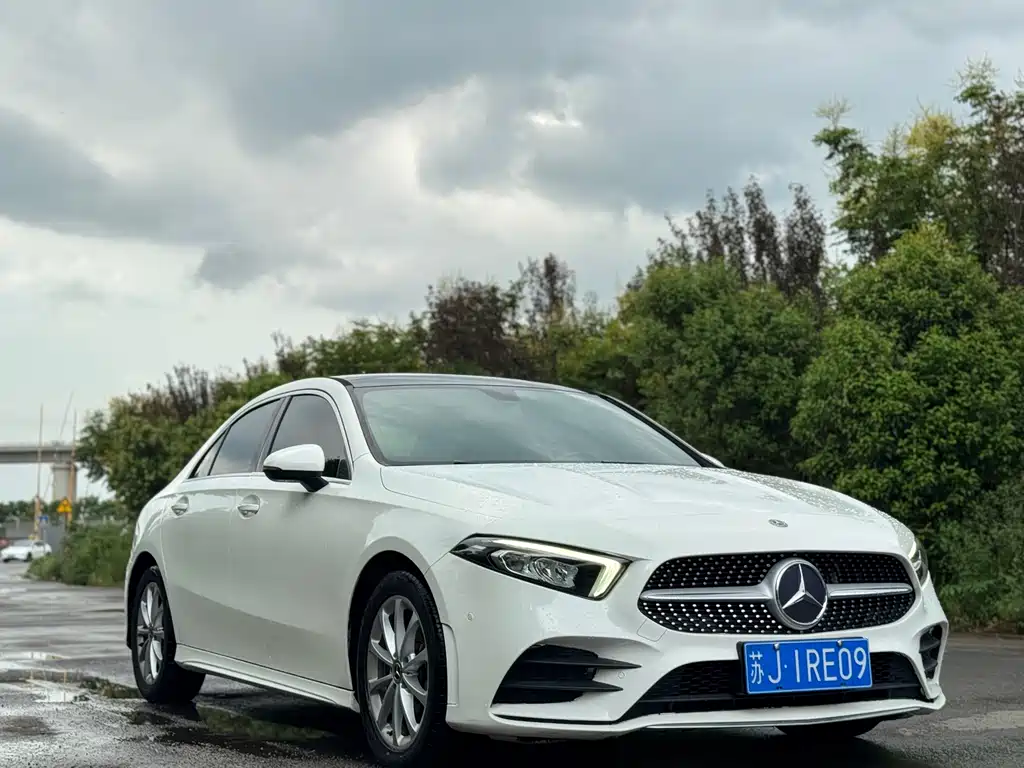 MERCEDES-BENZ A CLASS