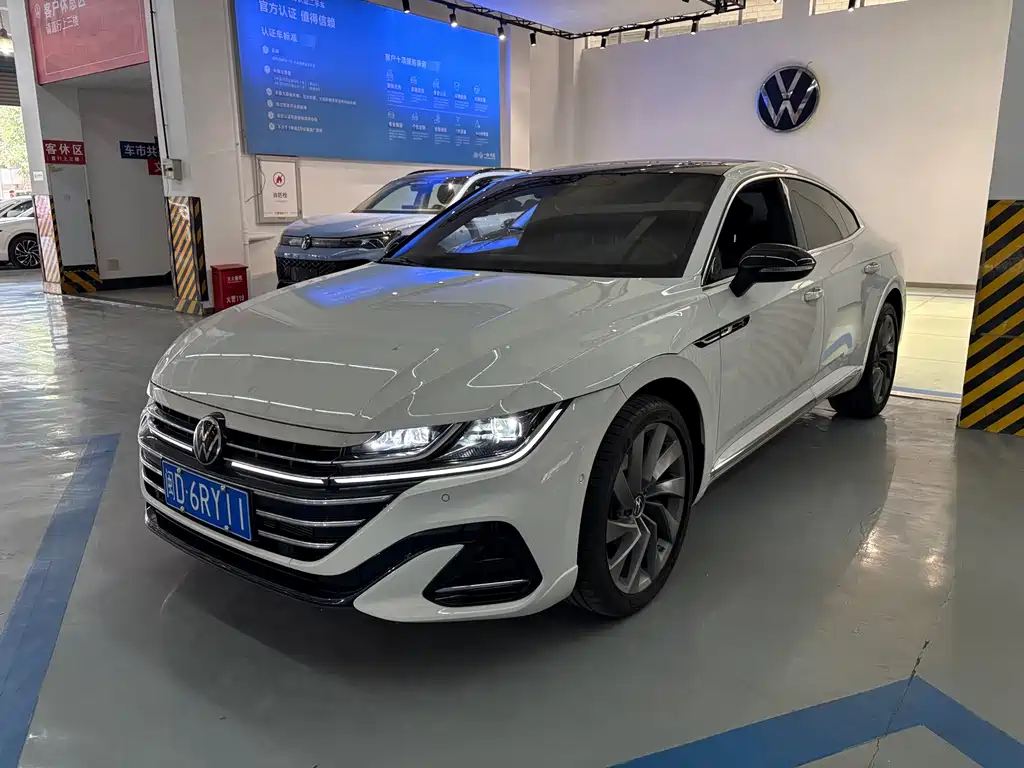 Volkswagen CC 2024
