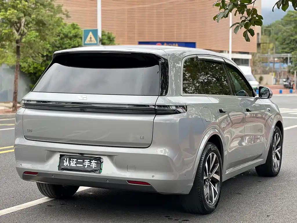 Li Auto IDEAL L8