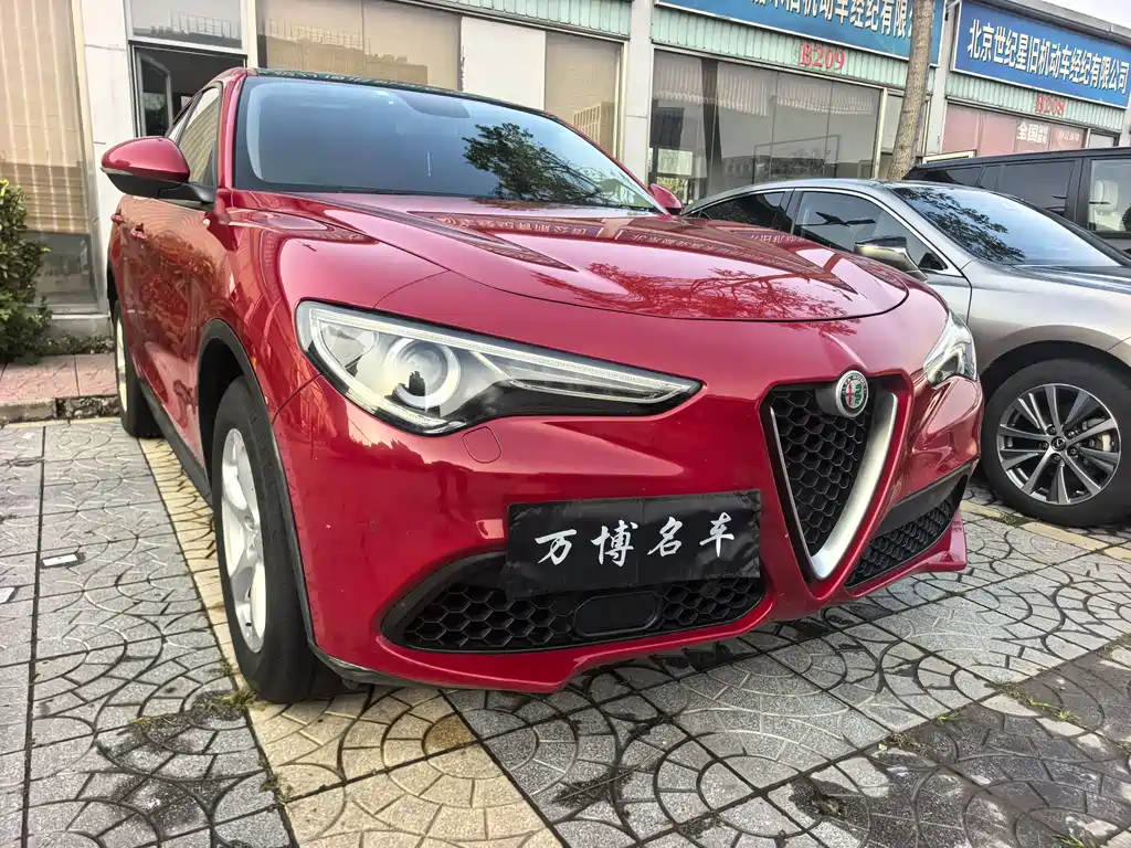 Alfa Romeo Stelvio — миниатюра 3