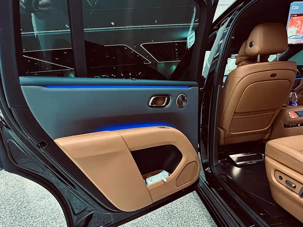 Li Auto Li i8 — миниатюра 14