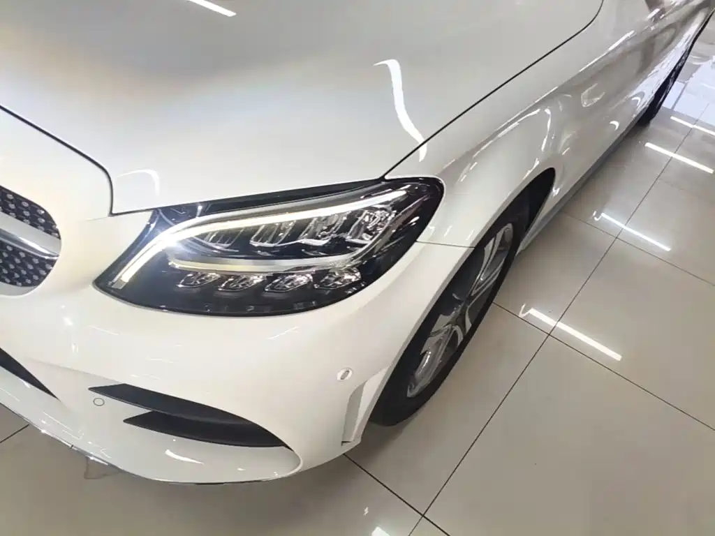 Mercedes-Benz C-Class — миниатюра 24