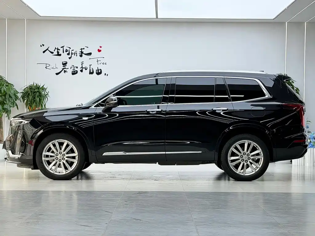 Cadillac XT6 — миниатюра 17