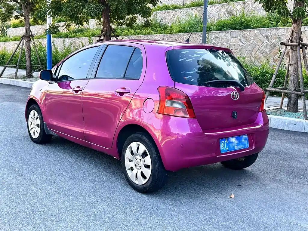 Toyota Yaris — миниатюра 5