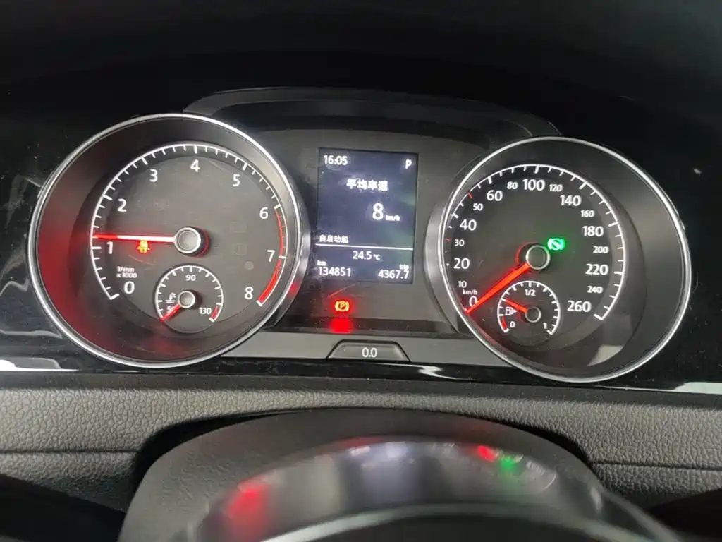 Volkswagen Golf — миниатюра 12
