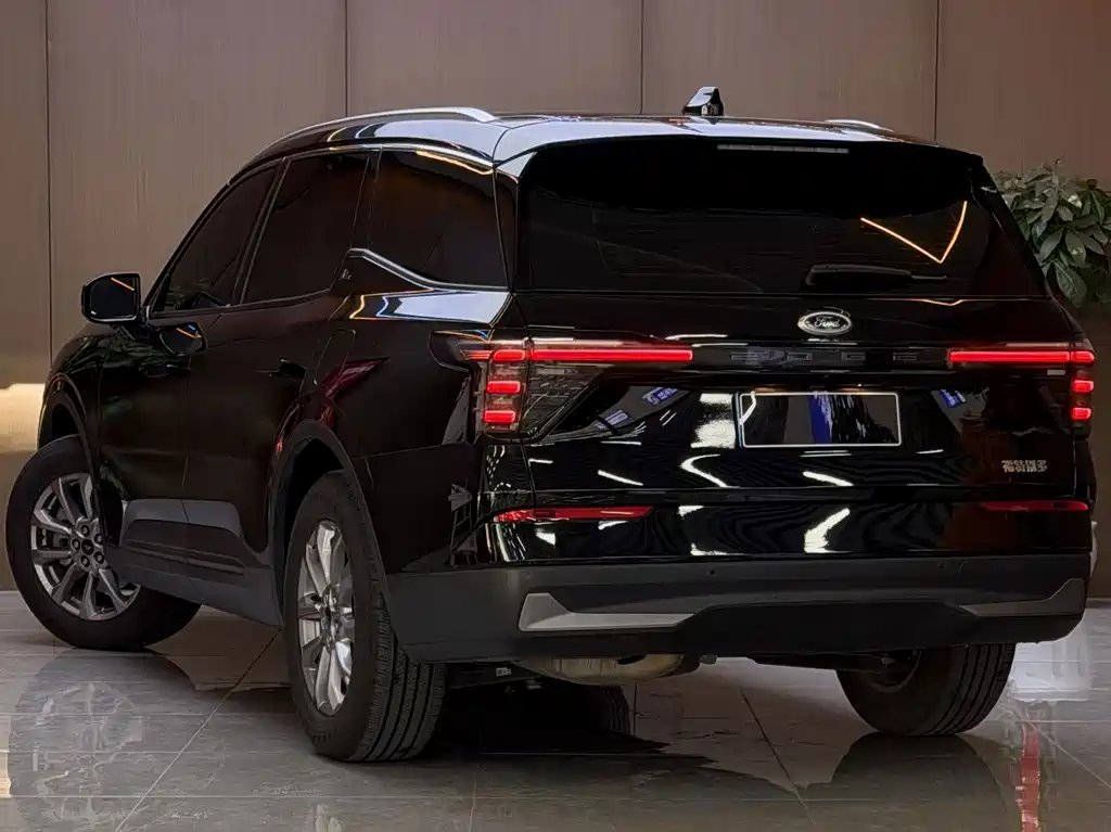 Ford Edge — миниатюра 5