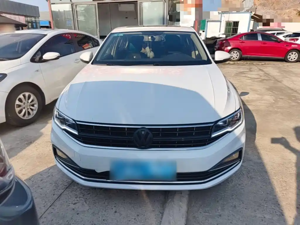 Volkswagen Bora — миниатюра 3
