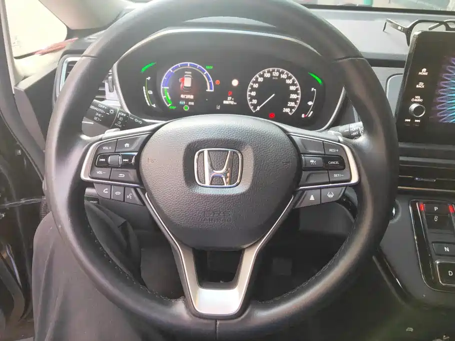 Honda Elysion — миниатюра 15