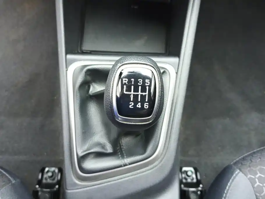 Hyundai Verna — миниатюра 16