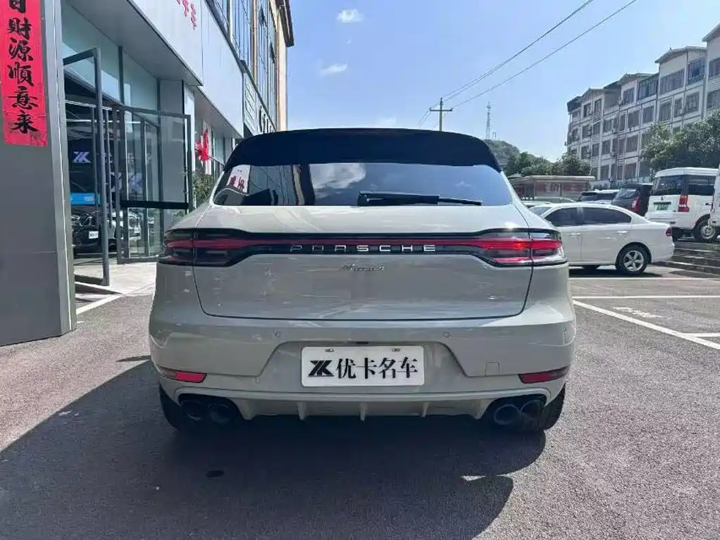 Porsche Macan — миниатюра 8