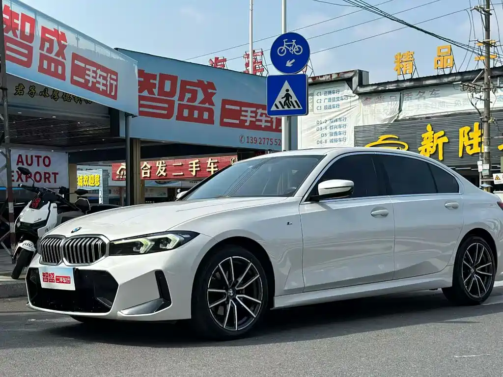 BMW 3 Series 2024