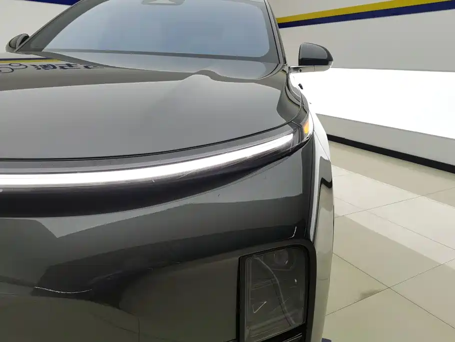 Li Auto Li L8 — миниатюра 5